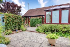 Photo 16- click for photo gallery